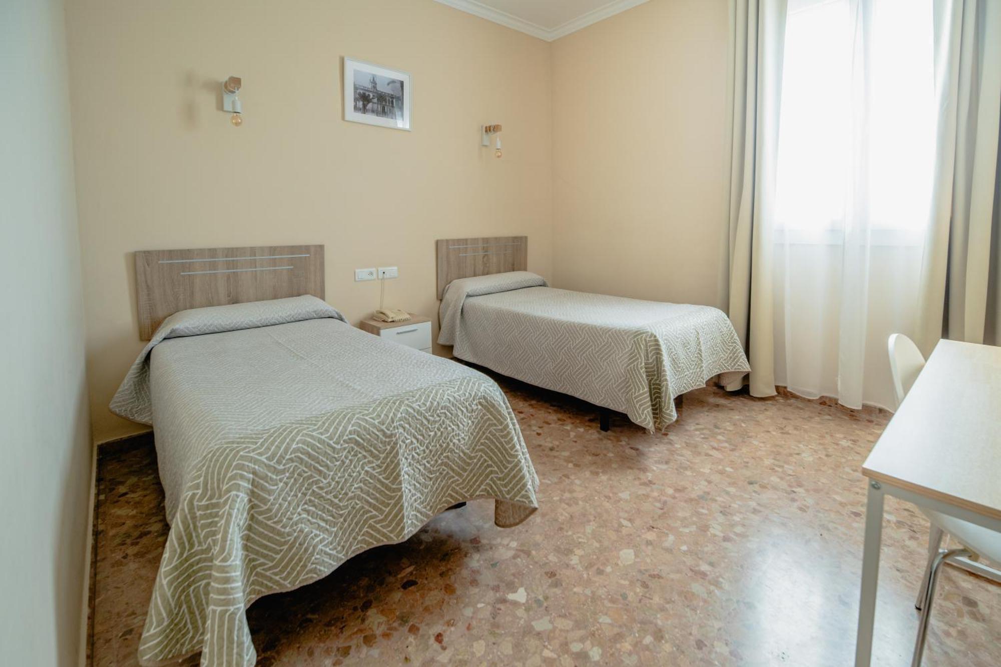 Hotel Chamizo El Arahal المظهر الخارجي الصورة
